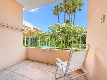 Location Appartement 2 pièces Meublé 30m² ST LAURENT DU VAR 06700 - Photo 5