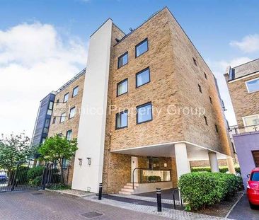 Boardwalk Place, London, E14 - Photo 1