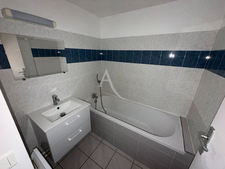 Location Appartement 2 pièces 45m² - Photo 5