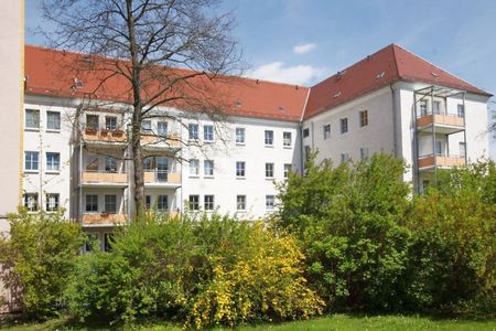 Hier trifft Alltagstauglichkeit auf Gemütlichkeit: Schöne 2-Zimmerwohnung mit Balkon - Foto 3