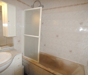 Location Appartement 3 pièces 67m² - Photo 6