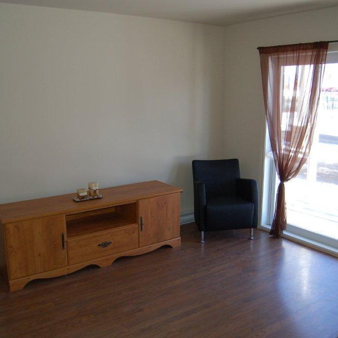 Grand 4 1/2 à louer à St-Hyacinthe - Photo 1