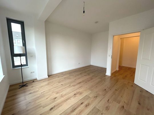 Energieeffiziente und moderne 2-Zimmer-Wohnung mit Balkon in Elbnähe! - Photo 1