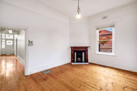 Family Focus In Beachside Location - Photo 5