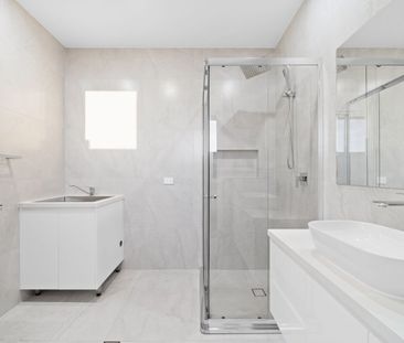 Brand New 2 Bedroom Granny Flat in Gables - Photo 3