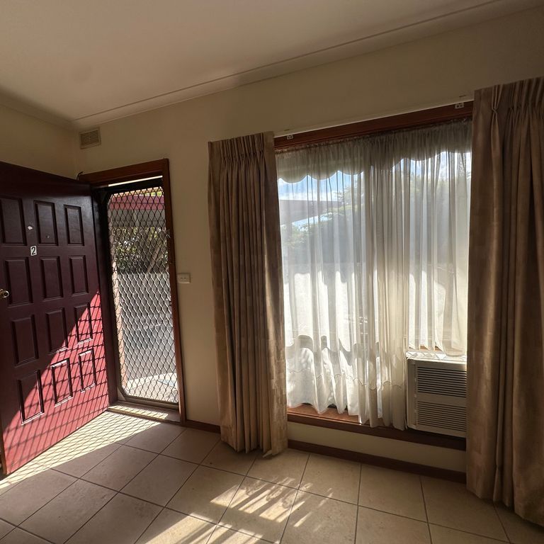 2-Bedroom Unit in Shepparton’s Heart - Photo 1
