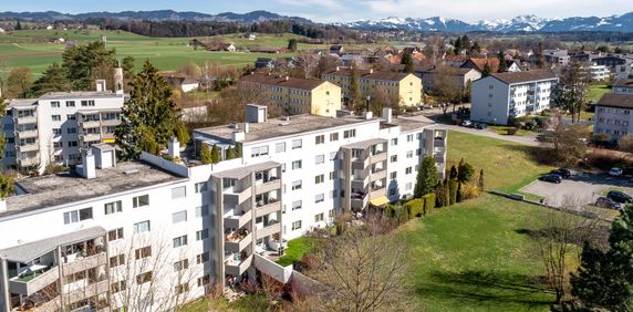 Grosszügige Wohnung an ruhiger Lage! - Photo 2