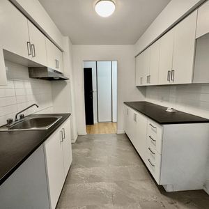 2 Bedroom - 380 Rue Samuel-de Champlain, Boucherville - Photo 3