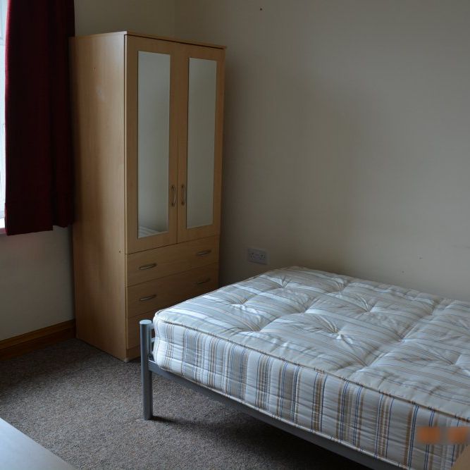 Daniel Street, Cathays - Photo 1