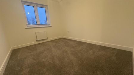 3 bedroom property to rent - Photo 2