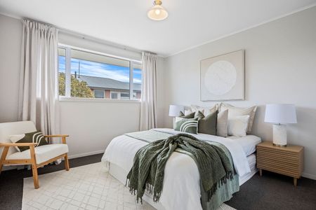 Modern two-bedroom townhouse in Hoon Hay! - Photo 5