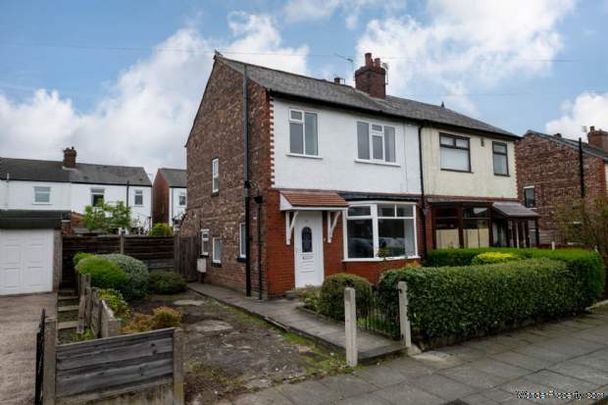 3 bedroom property to rent in Salford - Photo 1