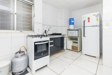 Apartamento com 3 quartos e 85m² para alugar em Centro Histórico, Porto Alegre. - Photo 2