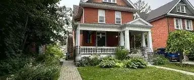 Charming 2 Bedroom + Den For Rent in Peterborough’s Infamous Avenues | 305 Margaret Avenue, Peterborough - Photo 1