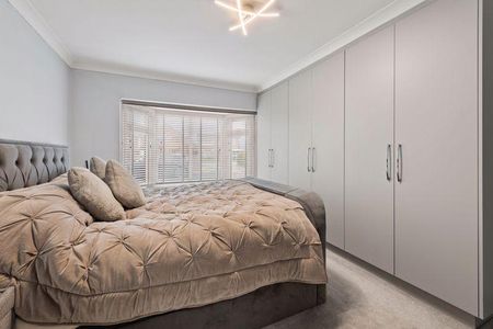 3 bedroom detached bungalow to rent - Photo 4