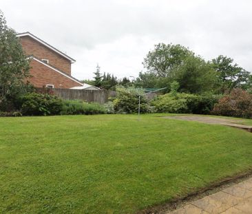 2 bedroom flat to rent - Photo 6