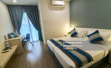 Tropical Villa, Taman Bukit Serdang, Seri Kembangan - Foto 5