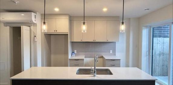 2 CH - 1 SDB - Saint-Hyacinthe - $1,450 /mo - Photo 2