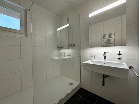 4.5 Zimmer, 133 m², 8. Stock - Photo 4