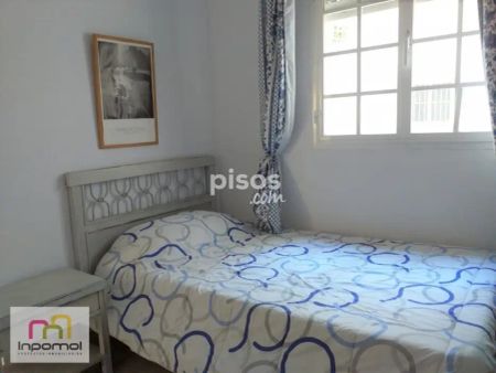Apartamento en alquiler en Centro - Photo 2
