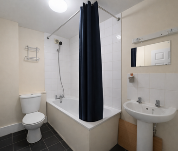 1 bedroom flat to rent - Photo 3
