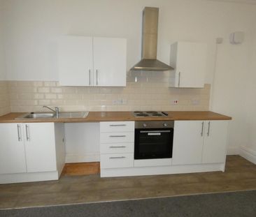 2 bedroom property to rent - Photo 1