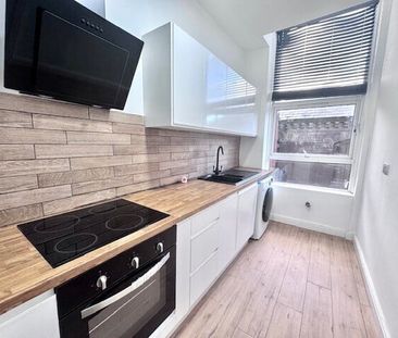 Knowsley Street, Bolton BL1 - Photo 2