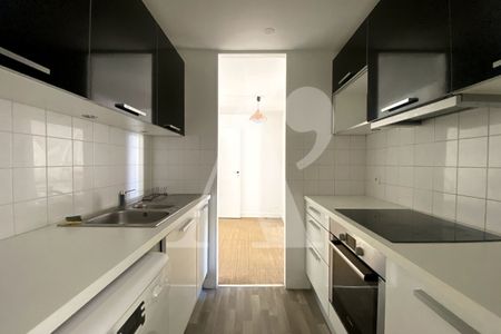 ARCHITECTURE BORDELAISE-1900 -APPARTEMENT À SAINT PIERRE - Photo 3