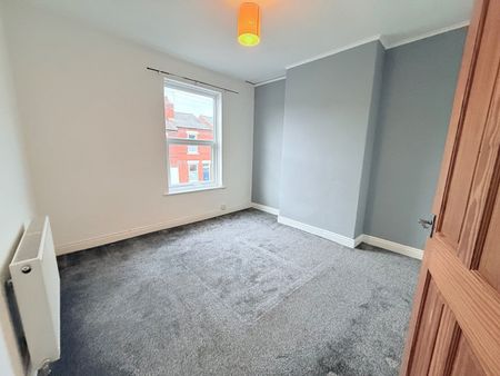 2 Bed Terraced House, Ena Avenue, NG2 - Photo 4