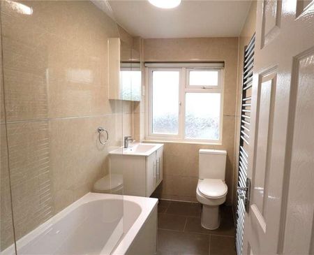 Torbridge Close, Edgware, HA8 - Photo 3