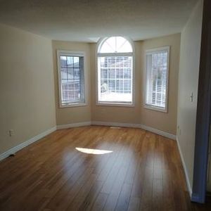 Top floor for rent - Photo 2