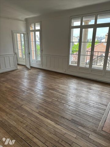 REIMS - Appartement de type 5 - Cours LANGLET - - Photo 4