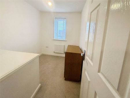 Sunfield Avenue, Liverpool, Merseyside, L36 - Photo 3