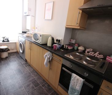 Connaught Road, Roath - Photo 3