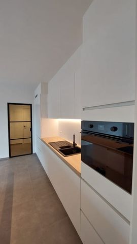 Appartement te huur - Photo 2