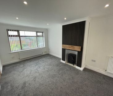 Castle Drive, Neath, SA11 - Photo 3