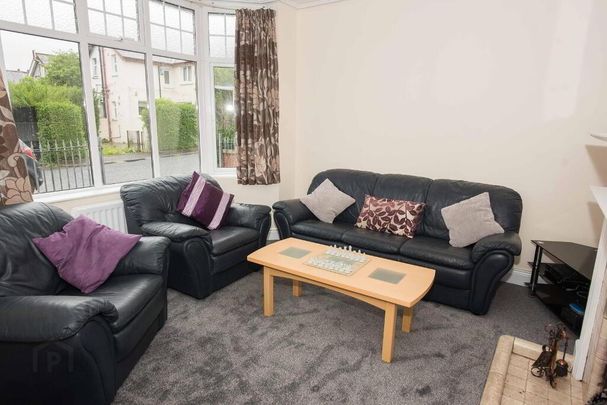 2 Ulsterville Drive, Belfast, BT9 7BD - Photo 1