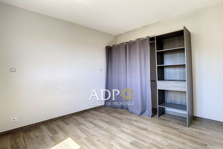 Location Appartement 3 pièces 55m² CHATEAUNEUF GRASSE 06740 - Photo 3