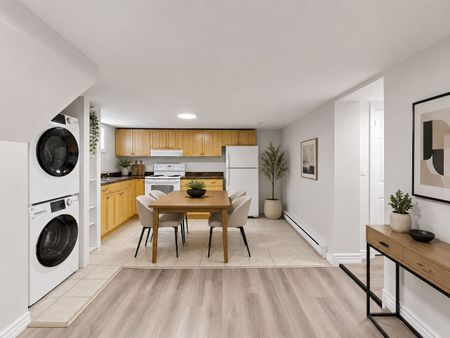 For Lease - 2163 King Road Unit# D, King, Ontario - Photo 4