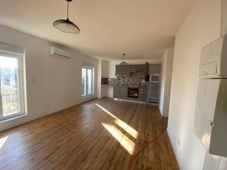 Location Appartement 3 pièces 59m² LAVARDAC 47230 - Photo 3