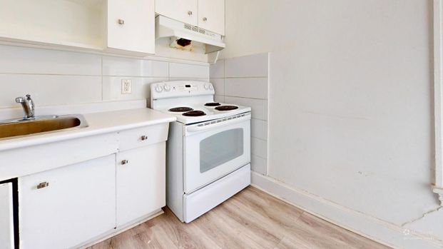 For Lease - 640 Crawford Street Unit# Upper, Toronto, Ontario - Photo 1