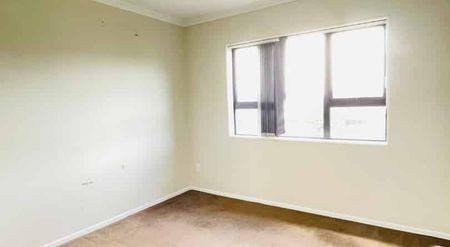 3 bedrooms with 3 bathrooms - Photo 2