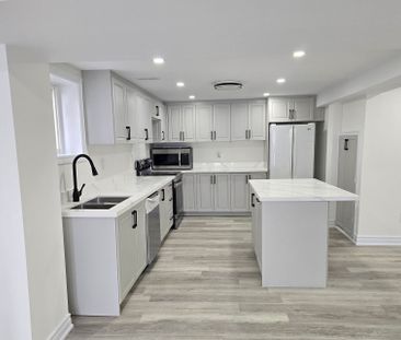 For Lease - 95 Browning Trail Unit# LOWER, Barrie, Ontario - Photo 1