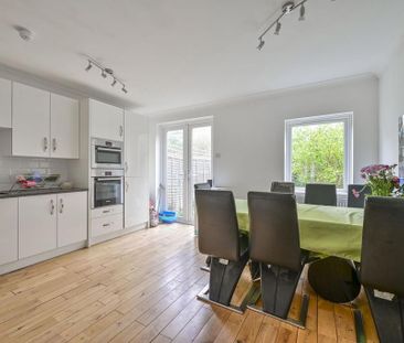 5 bedroom terraced house to rent - Photo 3