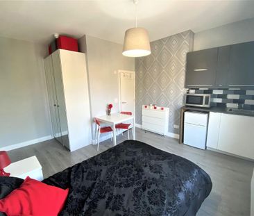 Studio to rent - Photo 5