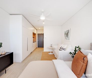 Studio with 1 bathroom - Photo 3