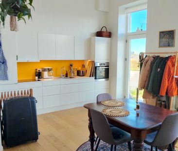 Moderne lejlighed med udsigt og luksuriøs indretning - Photo 2