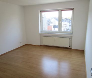 2-Zimmer-Dachgeschosswohnung in Alt-Erkrath - Photo 1