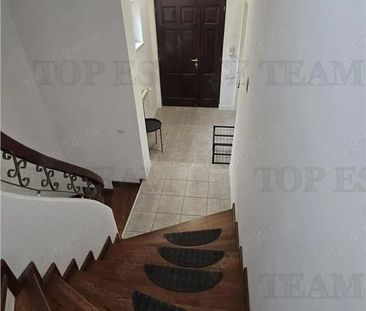 Vila interbelica reprezentativa | Stradal | Zona ultracentrala Berzei - Photo 4