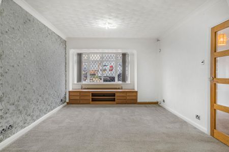 Aintree Grove - Photo 2